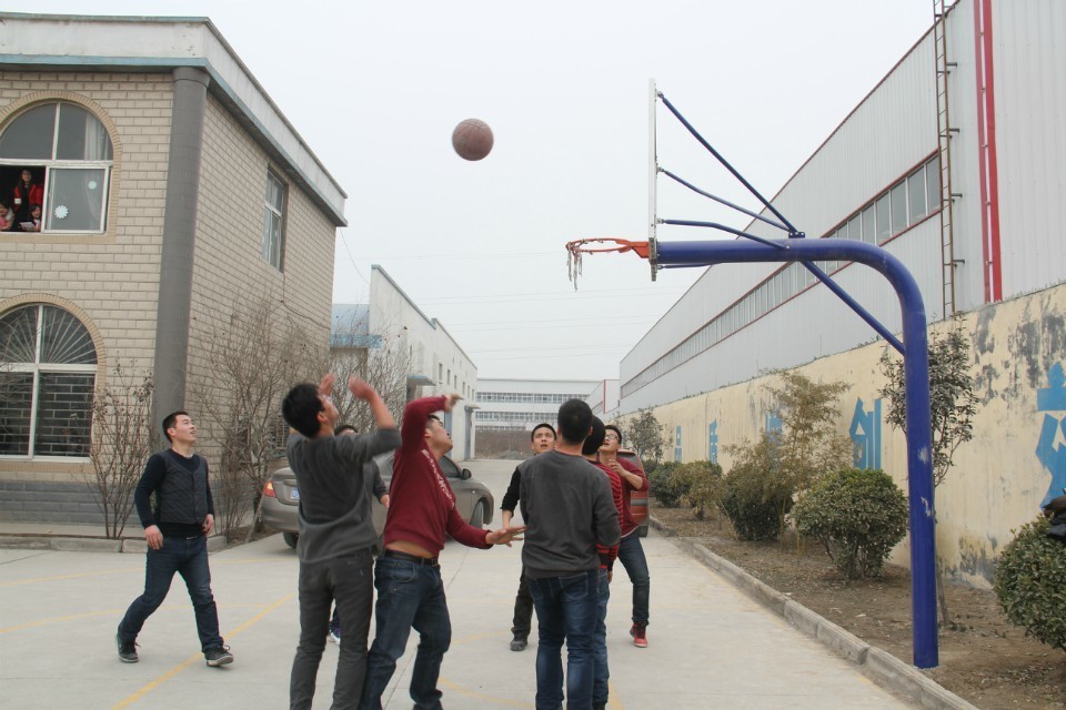 老哥俱乐部-老哥必备的交流社区